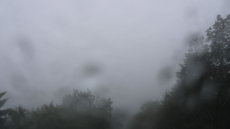 Dieses Bild zeigt eine Webcam-Aufnahme vom Achertal, aufgenommen am Freitag, den 12.06.2026 um 10:40 Uhr. Die Temperatur betrug 9.9°C.