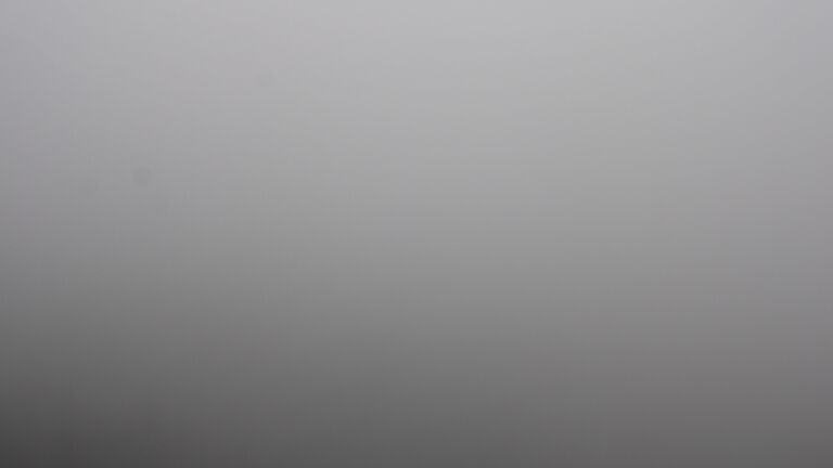 Dieses Bild zeigt eine Webcam-Aufnahme vom Achertal, aufgenommen am Mittwoch, den 24.09.2025 um 17:40 Uhr. Die Temperatur betrug 4.9°C.