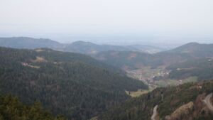 Dieses Bild zeigt eine Webcam-Aufnahme vom Achertal, aufgenommen am Freitag, den 06.03.2026 um 07:50 Uhr. Die Temperatur betrug 11.4°C.