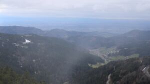 Dieses Bild zeigt eine Webcam-Aufnahme vom Achertal, aufgenommen am Samstag, den 04.04.2026 um 16:40 Uhr. Die Temperatur betrug 7.7°C.