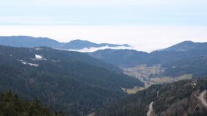 Dieses Bild zeigt eine Webcam-Aufnahme vom Achertal, aufgenommen am Mittwoch, den 04.02.2026 um 14:10 Uhr. Die Temperatur betrug 2.1°C.