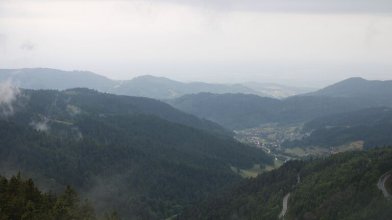 Dieses Bild zeigt eine Webcam-Aufnahme vom Achertal, aufgenommen am Sonntag, den 25.05.2025 um 09:00 Uhr. Die Temperatur betrug 7.2°C.