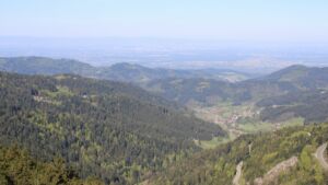 Dieses Bild zeigt eine Webcam-Aufnahme vom Achertal, aufgenommen am Sonntag, den 26.04.2026 um 09:40 Uhr. Die Temperatur betrug 9°C.