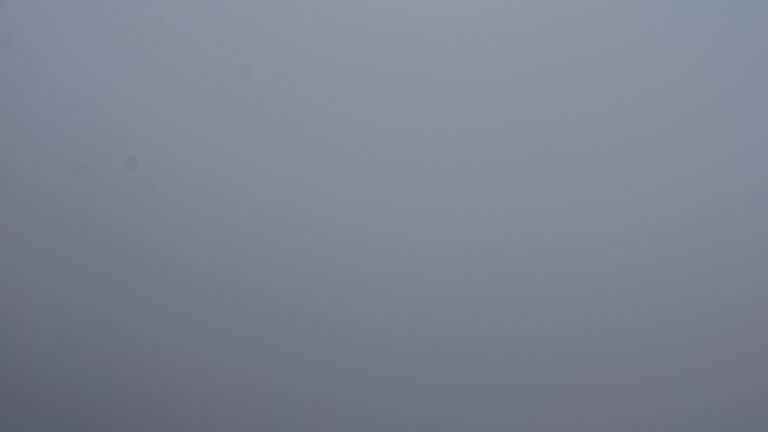 Dieses Bild zeigt eine Webcam-Aufnahme vom Achertal, aufgenommen am Freitag, den 05.12.2025 um 14:00 Uhr. Die Temperatur betrug 0.6°C.