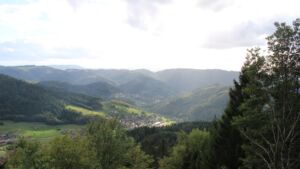 Dieses Bild zeigt eine Webcam-Aufnahme vom Achertal, aufgenommen am Samstag, den 10.10.2026 um 16:40 Uhr. Die Temperatur betrug 10.3°C.