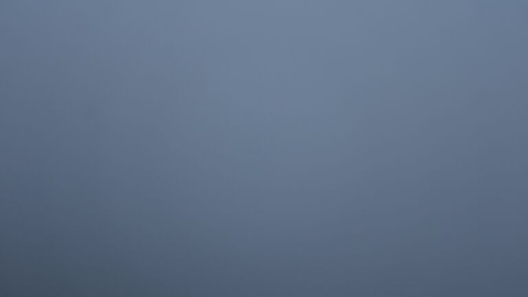Dieses Bild zeigt eine Webcam-Aufnahme vom Achertal, aufgenommen am Samstag, den 27.09.2025 um 07:10 Uhr. Die Temperatur betrug 5.9°C.