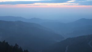 Dieses Bild zeigt eine Webcam-Aufnahme vom Achertal, aufgenommen am Dienstag, den 14.04.2026 um 20:40 Uhr. Die Temperatur betrug 3.1°C.