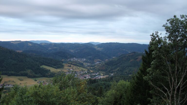 Dieses Bild zeigt eine Webcam-Aufnahme vom Achertal, aufgenommen am Mittwoch, den 19.08.2026 um 06:40 Uhr. Die Temperatur betrug 16.5°C.