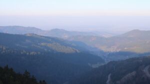 Dieses Bild zeigt eine Webcam-Aufnahme vom Achertal, aufgenommen am Mittwoch, den 04.03.2026 um 08:00 Uhr. Die Temperatur betrug 3.9°C.