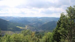 Dieses Bild zeigt eine Webcam-Aufnahme vom Achertal, aufgenommen am Samstag, den 22.08.2026 um 14:20 Uhr. Die Temperatur betrug 16.8°C.