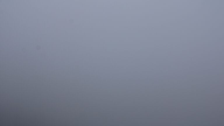 Dieses Bild zeigt eine Webcam-Aufnahme vom Achertal, aufgenommen am Freitag, den 28.11.2025 um 14:00 Uhr. Die Temperatur betrug 3.1°C.