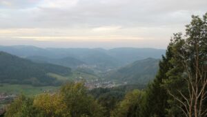 Dieses Bild zeigt eine Webcam-Aufnahme vom Achertal, aufgenommen am Dienstag, den 20.10.2026 um 08:10 Uhr. Die Temperatur betrug 7.2°C.