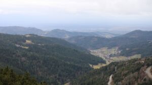 Dieses Bild zeigt eine Webcam-Aufnahme vom Achertal, aufgenommen am Freitag, den 13.02.2026 um 14:50 Uhr. Die Temperatur betrug 3.9°C.