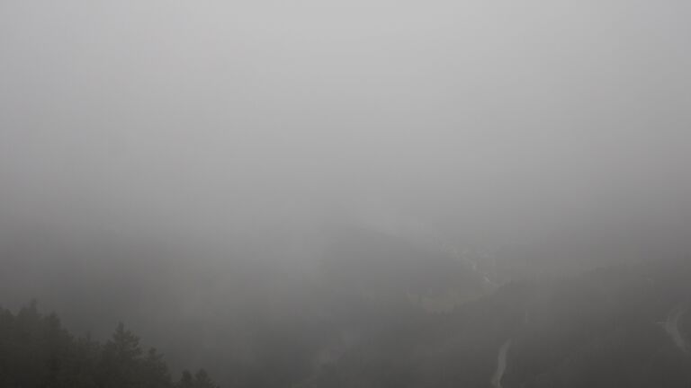 Dieses Bild zeigt eine Webcam-Aufnahme vom Achertal, aufgenommen am Sonntag, den 30.11.2025 um 11:40 Uhr. Die Temperatur betrug 2.8°C.