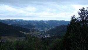 Dieses Bild zeigt eine Webcam-Aufnahme vom Achertal, aufgenommen am Samstag, den 22.08.2026 um 06:30 Uhr. Die Temperatur betrug 10.7°C.