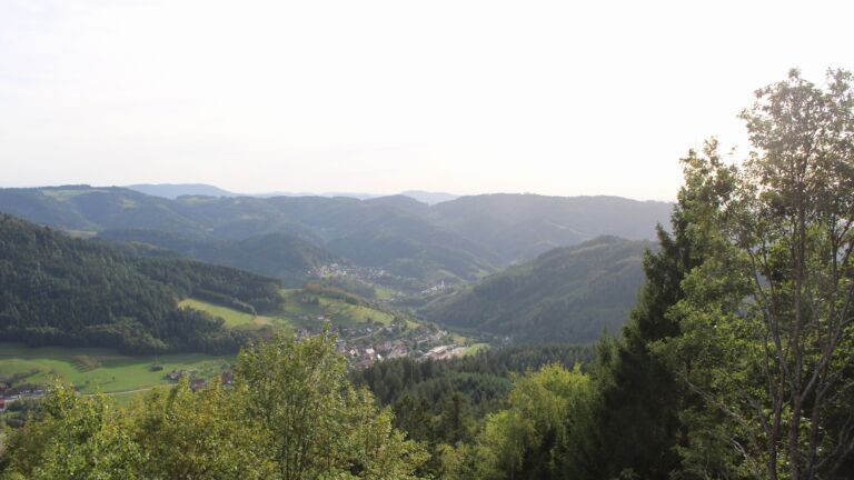 Dieses Bild zeigt eine Webcam-Aufnahme vom Achertal, aufgenommen am Montag, den 21.09.2026 um 17:20 Uhr. Die Temperatur betrug 20.1°C.
