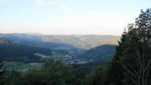 Dieses Bild zeigt eine Webcam-Aufnahme vom Achertal, aufgenommen am Freitag, den 19.06.2026 um 06:20 Uhr. Die Temperatur betrug 22°C.