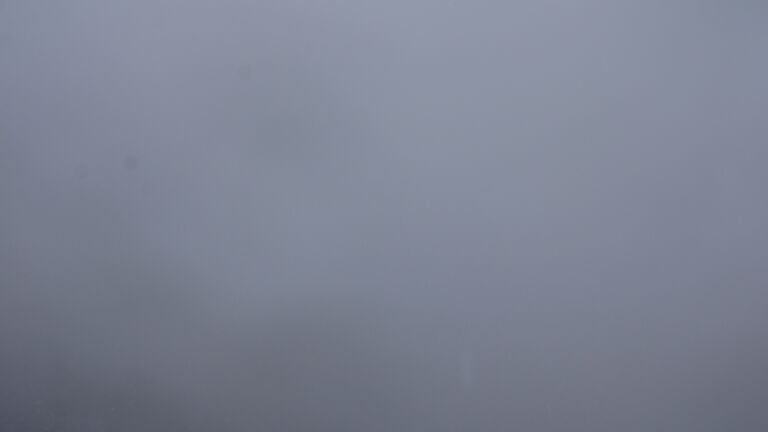 Dieses Bild zeigt eine Webcam-Aufnahme vom Achertal, aufgenommen am Dienstag, den 25.11.2025 um 13:40 Uhr. Die Temperatur betrug -0.8°C.