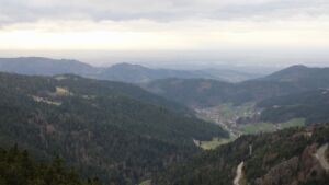 Dieses Bild zeigt eine Webcam-Aufnahme vom Achertal, aufgenommen am Dienstag, den 17.03.2026 um 16:40 Uhr. Die Temperatur betrug 4.1°C.