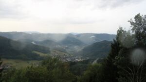 Dieses Bild zeigt eine Webcam-Aufnahme vom Achertal, aufgenommen am Freitag, den 28.08.2026 um 07:20 Uhr. Die Temperatur betrug 17°C.