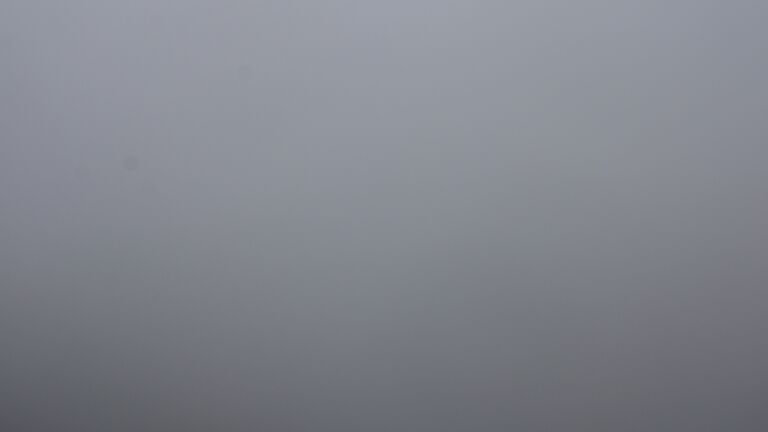 Dieses Bild zeigt eine Webcam-Aufnahme vom Achertal, aufgenommen am Donnerstag, den 04.09.2025 um 16:50 Uhr. Die Temperatur betrug 13.9°C.
