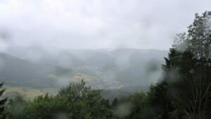 Dieses Bild zeigt eine Webcam-Aufnahme vom Achertal, aufgenommen am Mittwoch, den 03.06.2026 um 15:00 Uhr. Die Temperatur betrug 13°C.