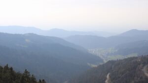 Dieses Bild zeigt eine Webcam-Aufnahme vom Achertal, aufgenommen am Dienstag, den 24.03.2026 um 16:20 Uhr. Die Temperatur betrug 9°C.