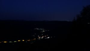Dieses Bild zeigt eine Webcam-Aufnahme vom Achertal, aufgenommen am Dienstag, den 26.05.2026 um 04:10 Uhr. Die Temperatur betrug 21.2°C.