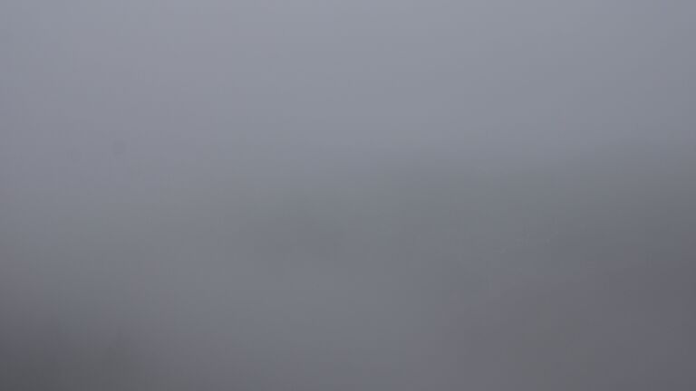 Dieses Bild zeigt eine Webcam-Aufnahme vom Achertal, aufgenommen am Sonntag, den 27.07.2025 um 07:00 Uhr. Die Temperatur betrug 12.7°C.