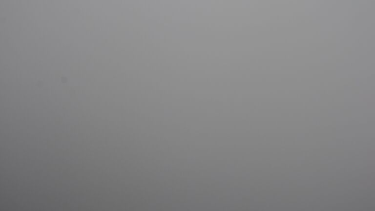 Dieses Bild zeigt eine Webcam-Aufnahme vom Achertal, aufgenommen am Sonntag, den 27.07.2025 um 08:00 Uhr. Die Temperatur betrug 12.8°C.