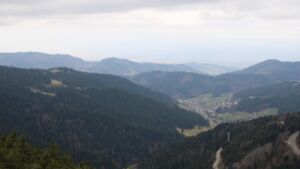 Dieses Bild zeigt eine Webcam-Aufnahme vom Achertal, aufgenommen am Samstag, den 28.02.2026 um 11:20 Uhr. Die Temperatur betrug 6.1°C.