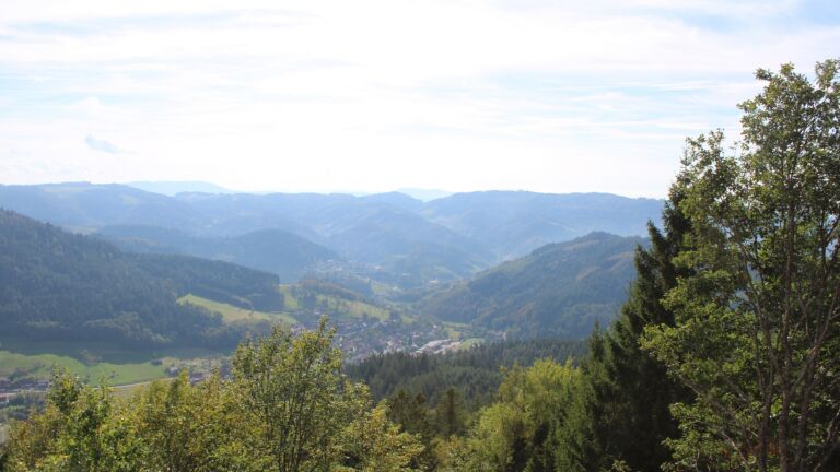 Dieses Bild zeigt eine Webcam-Aufnahme vom Achertal, aufgenommen am Samstag, den 03.10.2026 um 15:20 Uhr. Die Temperatur betrug 22.5°C.