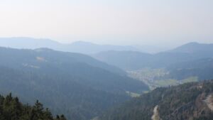 Dieses Bild zeigt eine Webcam-Aufnahme vom Achertal, aufgenommen am Sonntag, den 22.03.2026 um 14:50 Uhr. Die Temperatur betrug 6.2°C.