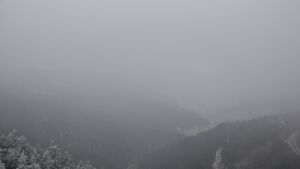 Dieses Bild zeigt eine Webcam-Aufnahme vom Achertal, aufgenommen am Mittwoch, den 24.12.2025 um 11:20 Uhr. Die Temperatur betrug -5°C.