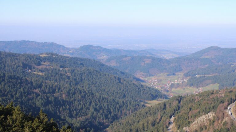 Dieses Bild zeigt eine Webcam-Aufnahme vom Achertal, aufgenommen am Mittwoch, den 04.03.2026 um 09:40 Uhr. Die Temperatur betrug 5.8°C.