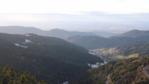 Dieses Bild zeigt eine Webcam-Aufnahme vom Achertal, aufgenommen am Mittwoch, den 19.11.2025 um 15:40 Uhr. Die Temperatur betrug -0.7°C.