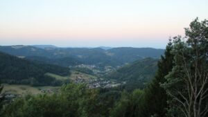 Dieses Bild zeigt eine Webcam-Aufnahme vom Achertal, aufgenommen am Mittwoch, den 12.08.2026 um 06:20 Uhr. Die Temperatur betrug 20.4°C.