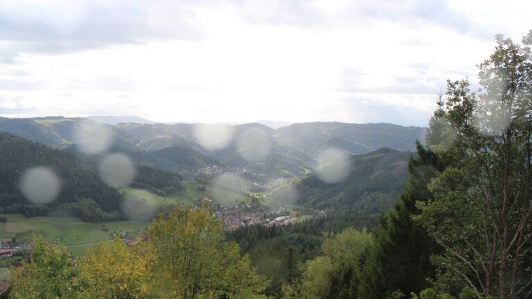 Dieses Bild zeigt eine Webcam-Aufnahme vom Achertal, aufgenommen am Samstag, den 24.10.2026 um 15:40 Uhr. Die Temperatur betrug 6.7°C.