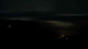 Dieses Bild zeigt eine Webcam-Aufnahme vom Achertal, aufgenommen am Montag, den 19.01.2026 um 00:00 Uhr. Die Temperatur betrug 4.7°C.