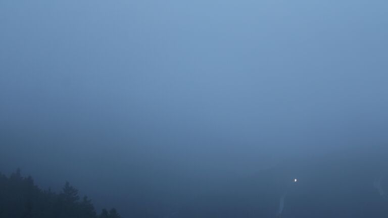 Dieses Bild zeigt eine Webcam-Aufnahme vom Achertal, aufgenommen am Montag, den 22.09.2025 um 07:00 Uhr. Die Temperatur betrug 6.7°C.