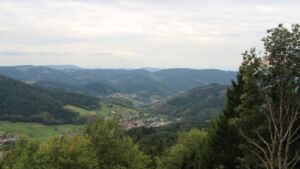 Dieses Bild zeigt eine Webcam-Aufnahme vom Achertal, aufgenommen am Donnerstag, den 24.09.2026 um 16:40 Uhr. Die Temperatur betrug 15.8°C.