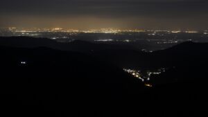 Dieses Bild zeigt eine Webcam-Aufnahme vom Achertal, aufgenommen am Mittwoch, den 25.03.2026 um 04:40 Uhr. Die Temperatur betrug 4.2°C.