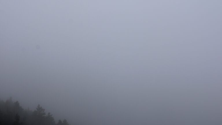 Dieses Bild zeigt eine Webcam-Aufnahme vom Achertal, aufgenommen am Sonntag, den 14.09.2025 um 11:30 Uhr. Die Temperatur betrug 8.9°C.