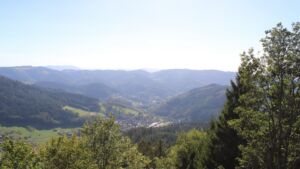 Dieses Bild zeigt eine Webcam-Aufnahme vom Achertal, aufgenommen am Dienstag, den 22.09.2026 um 16:00 Uhr. Die Temperatur betrug 22.5°C.