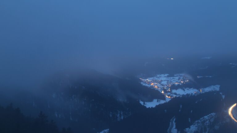 Dieses Bild zeigt eine Webcam-Aufnahme vom Achertal, aufgenommen am Montag, den 12.01.2026 um 17:30 Uhr. Die Temperatur betrug 4.1°C.