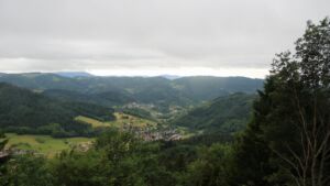 Dieses Bild zeigt eine Webcam-Aufnahme vom Achertal, aufgenommen am Donnerstag, den 11.06.2026 um 07:40 Uhr. Die Temperatur betrug 7°C.