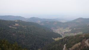 Dieses Bild zeigt eine Webcam-Aufnahme vom Achertal, aufgenommen am Freitag, den 06.03.2026 um 08:00 Uhr. Die Temperatur betrug 11.2°C.