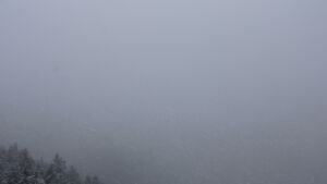 Dieses Bild zeigt eine Webcam-Aufnahme vom Achertal, aufgenommen am Montag, den 24.11.2025 um 12:10 Uhr. Die Temperatur betrug 0.2°C.