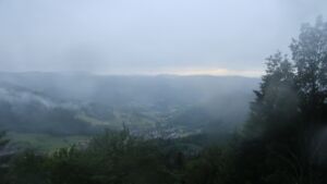 Dieses Bild zeigt eine Webcam-Aufnahme vom Achertal, aufgenommen am Freitag, den 12.06.2026 um 20:40 Uhr. Die Temperatur betrug 12.7°C.