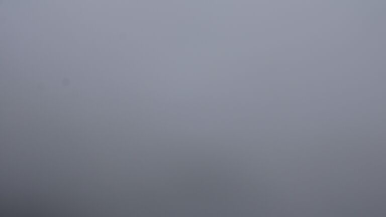 Dieses Bild zeigt eine Webcam-Aufnahme vom Achertal, aufgenommen am Donnerstag, den 25.09.2025 um 12:50 Uhr. Die Temperatur betrug 5.6°C.
